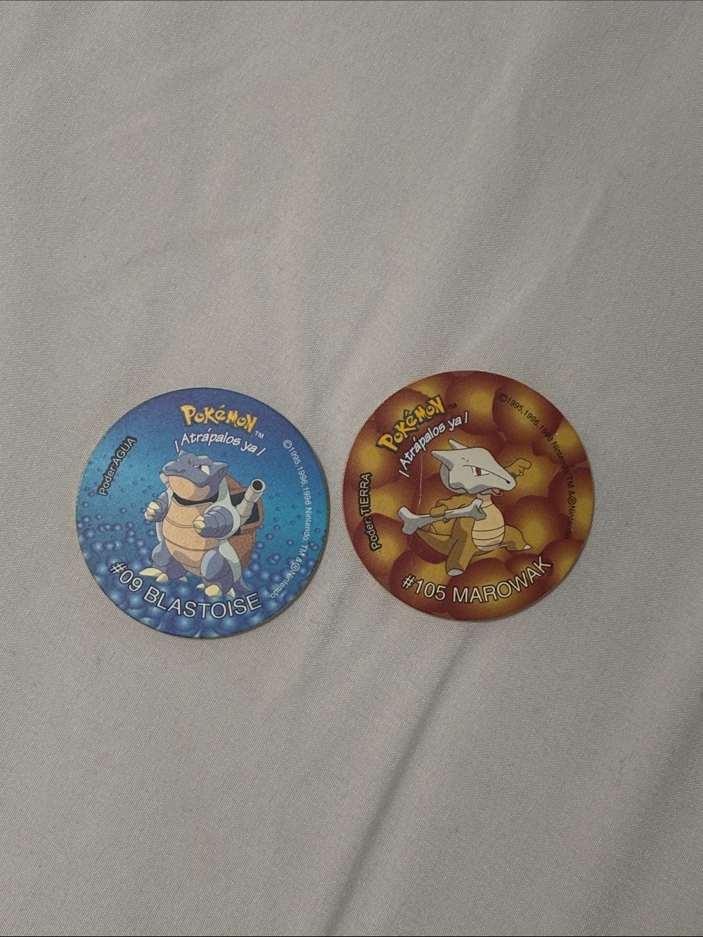 Pokemon Blue Blastoise & Orange Marowak Tazos 1998